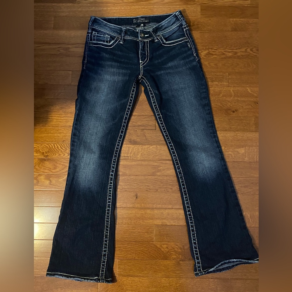 Silver Jeans Suki Stretch Bootcut Size W 28 Thick Stitching Embellished